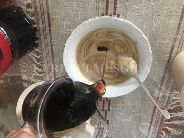 Kara Üzüm Pekmezi 1 KG - Görsel 3